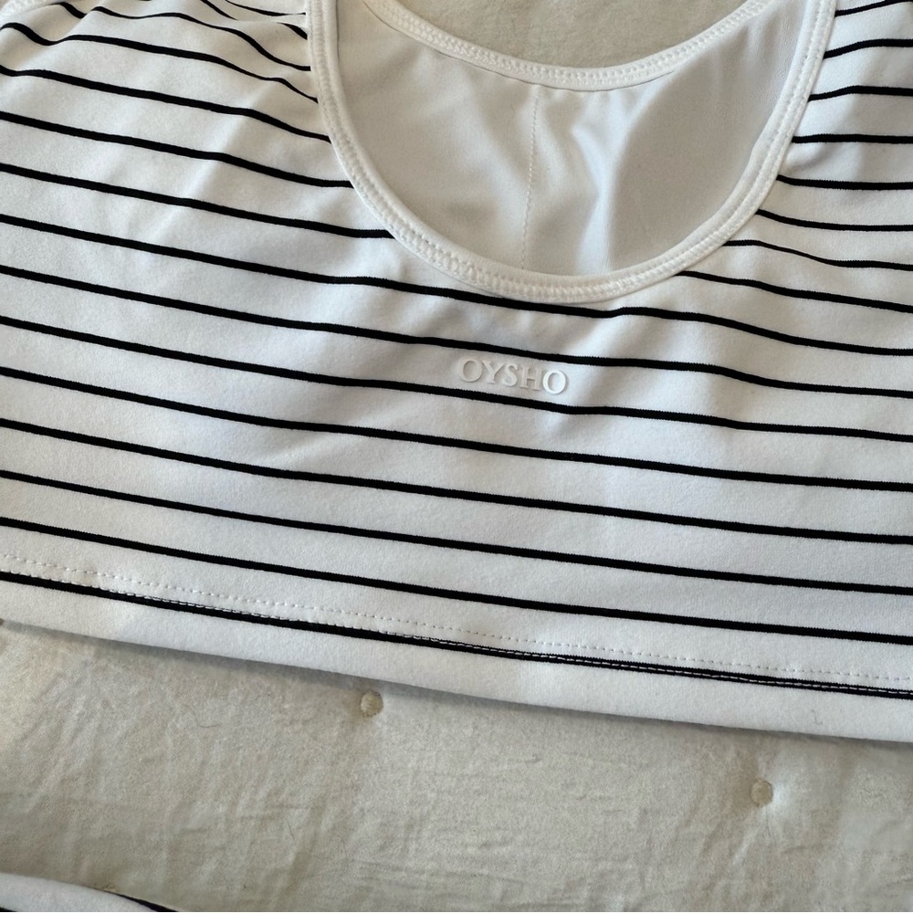 NWT Oysho striped activewear set - Picture 4 of 4